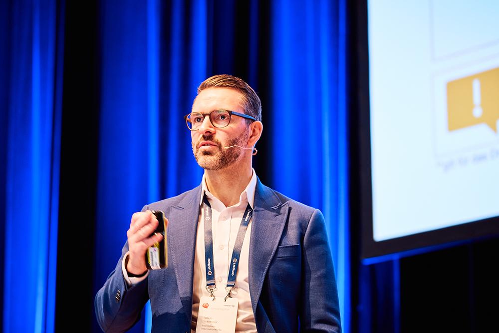 Presentation at Comparting